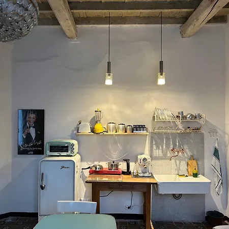 Palazzo Sabbioni Romantic With Kitchen Park View Apartment
